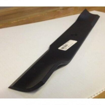 OEM Husqvarna Mower Blades 539105712 Heavy Duty 18″ for 36″ & 52″ cut - Image 2